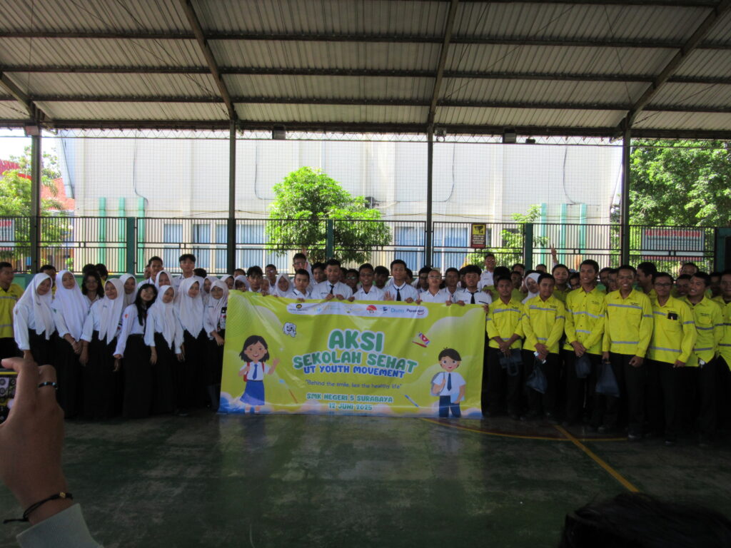 Komunitas Remaja United Tractors